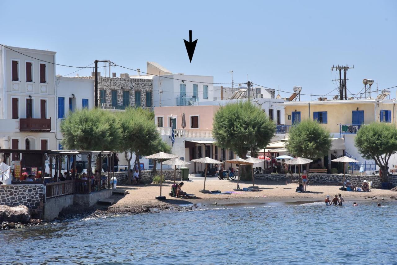 Traditional House By The Sea Mandrákion Екстериор снимка